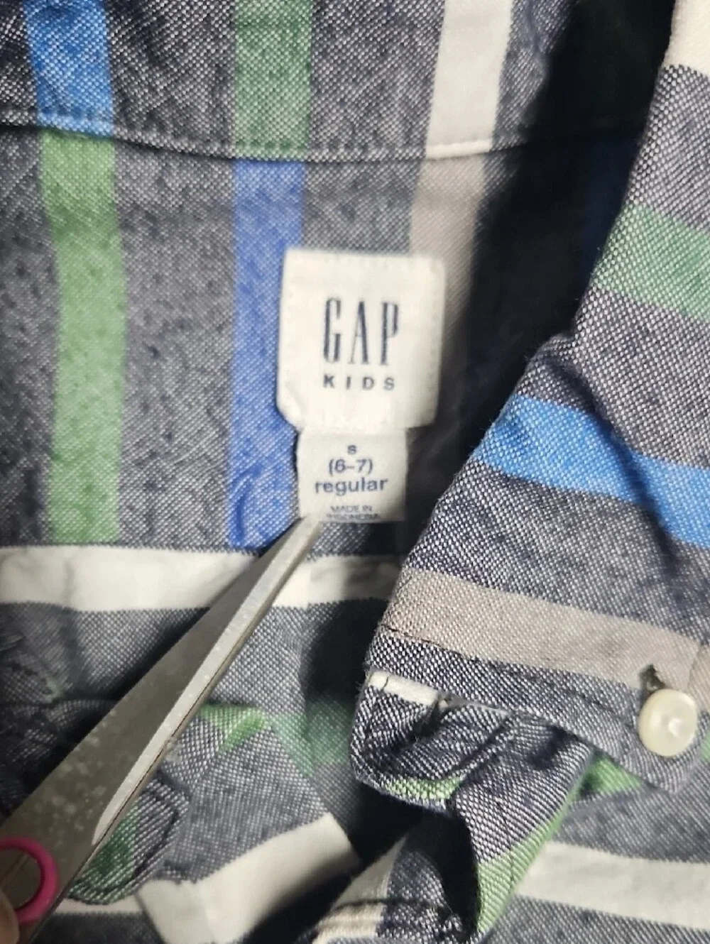 GAP classic button